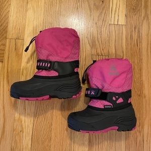 Girls Kamik snow boots, size 11